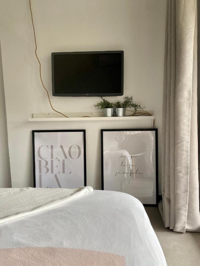 Le Maya - Studio Avec Piscine Antibes Luaran gambar